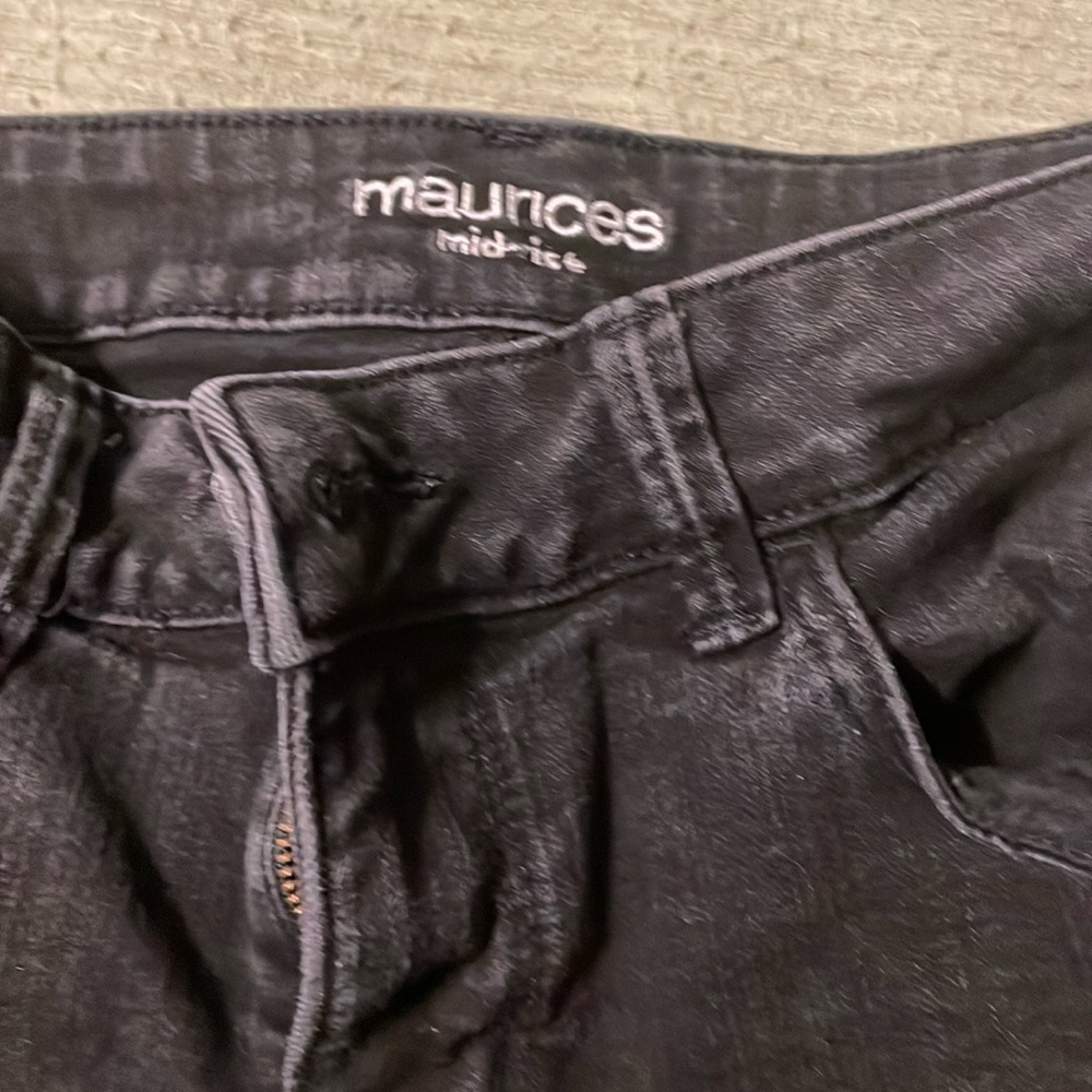 Maurice’s black pair of skinny jeans . Great shape .